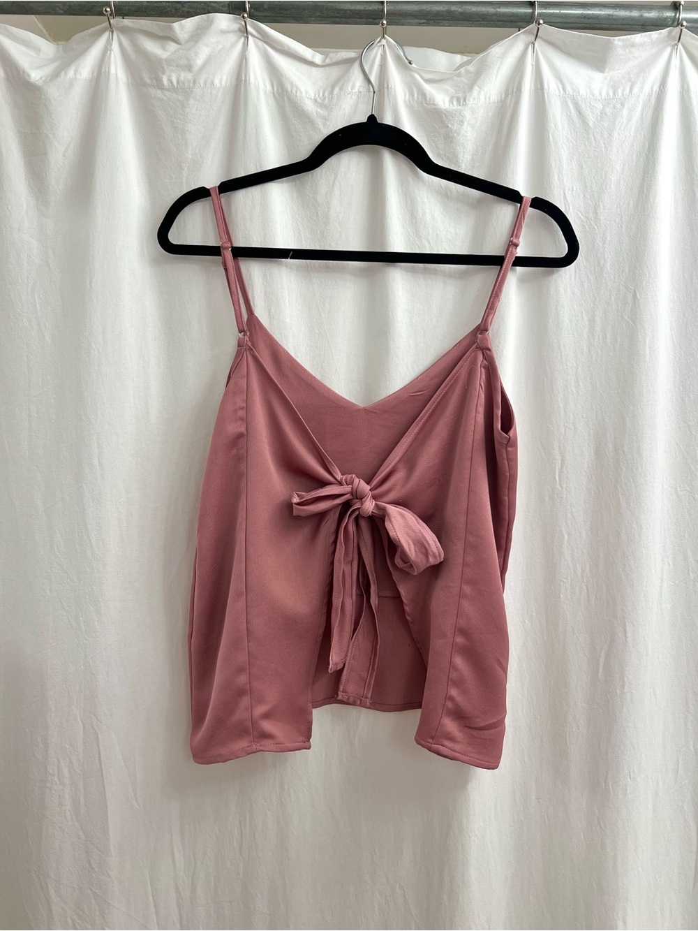 Missguided Rose Pink V-Neck Spaghetti Strap Cami